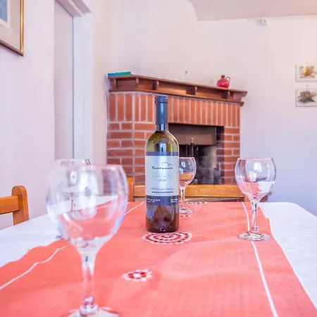 Cuki Bungalow Διαμέρισμα *